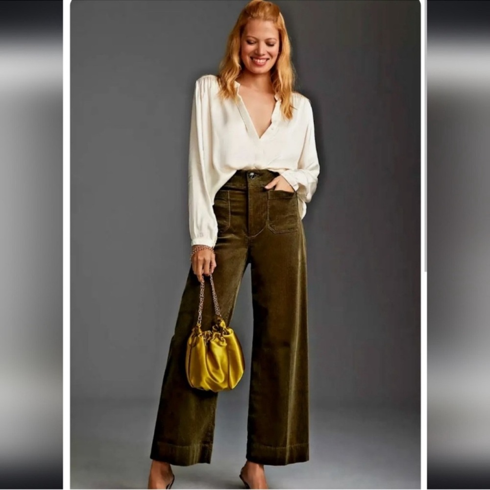 Anthropologie The Colette Cropped Wide-Leg
Corduroy Pants by Maeve In Moss Green